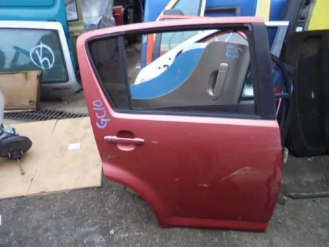 Πόρτα Πίσω Δεξιά για DAIHATSU SIRION (2006 - ) (M300) (M301) Πόρτα Πίσω Δεξιά για DAIHATSU SIRION (2006 - ) (M300) (M301)