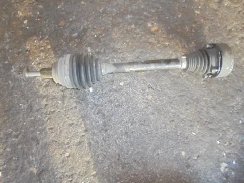 Ημιαξόνιο Εμπρός Αριστερό για VW GOLF (2004 - 2008) Mk5 (1K1) Ημιαξόνιο Εμπρός Αριστερό για VW GOLF (2004 - 2008) Mk5 (1K1)