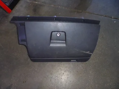Ντουλαπάκι για VOLVO S40 (2000 - 2003) (VS) *Γ* Ντουλαπάκι για VOLVO S40 (2000 - 2003) (VS) *Γ*