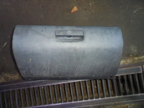 Ντουλαπάκι για SKODA OCTAVIA (2000 - 2008) 4 (1U2-5) *Γ* Ντουλαπάκι για SKODA OCTAVIA (2000 - 2008) 4 (1U2-5) *Γ*