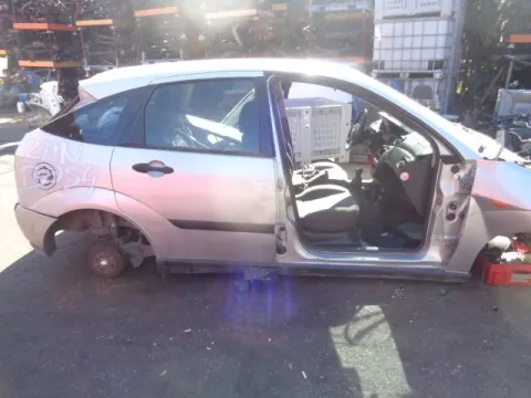 Τροπέτο Αμάξι Κουφάρι X. Πίσω Άξονα για FORD FOCUS (1998 - 2001) Mk1a *ΔΒ* -  Τροπέτο Αμάξι Κουφάρι X. Πίσω Άξονα για FORD FOCUS (1998 - 2001) Mk1a *ΔΒ* -