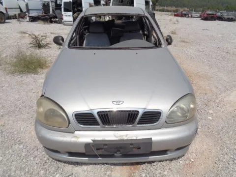 Τροπέτο Αμάξι Χ.Κινητήρα Χ.Σασμάν για CHEVROLET - DAEWOO LANOS (1997 - 2000) (T100) Hatchback - 5dr 1500 A15SMS petrol 86 8V *ΔΒ* Τροπέτο Αμάξι Χ.Κινητήρα Χ.Σασμάν για CHEVROLET - DAEWOO LANOS (1997 - 2000) (T100) Hatchback - 5dr 1500 A15SMS petrol 86 8V *ΔΒ*