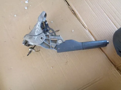 Καστάνια Χειροφρένου για VW JETTA (2005 - 2011) (1K2) *Δ* Καστάνια Χειροφρένου για VW JETTA (2005 - 2011) (1K2) *Δ*