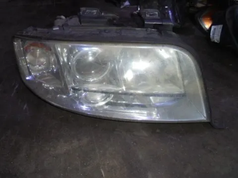 Φανάρι Εμπρός Δεξί ΧΕΝΟΝ για AUDI A6 (1998 - 2001) (4B) , (2001 - 2004) (4B) Φανάρι Εμπρός Δεξί ΧΕΝΟΝ για AUDI A6 (1998 - 2001) (4B) , (2001 - 2004) (4B)