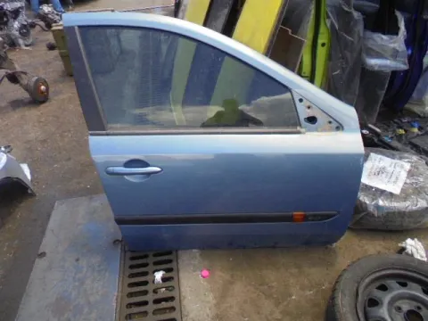 Πόρτα Εμπρός Δεξιά για RENAULT LAGUNA (2001 - 2005) (BG) (KG) (BG) Liftback - 5dr *Γ* Πόρτα Εμπρός Δεξιά για RENAULT LAGUNA (2001 - 2005) (BG) (KG) (BG) Liftback - 5dr *Γ*
