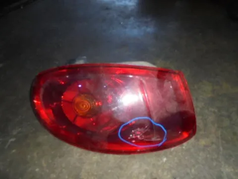 Φανάρι Πίσω Δεξί (Ραγισμένο) για FIAT BRAVO (2007 - 2011) Φανάρι Πίσω Δεξί (Ραγισμένο) για FIAT BRAVO (2007 - 2011)