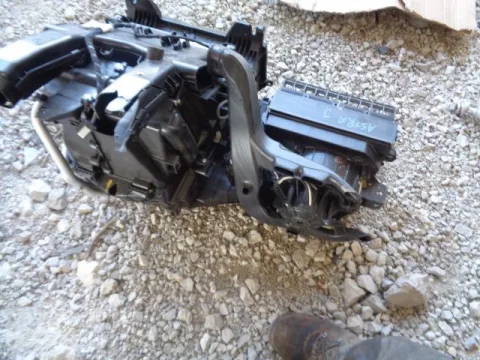 Ψύκτης (Εβαπορέτα) με Μοτέρ Καλοριφέρ για OPEL ASTRA (2012 - 2016) J 1300 (A13DTE) Diesel 95 CDTi EcoFlex *Δ* Ψύκτης (Εβαπορέτα) με Μοτέρ Καλοριφέρ για OPEL ASTRA (2012 - 2016) J 1300 (A13DTE) Diesel 95 CDTi EcoFlex *Δ*