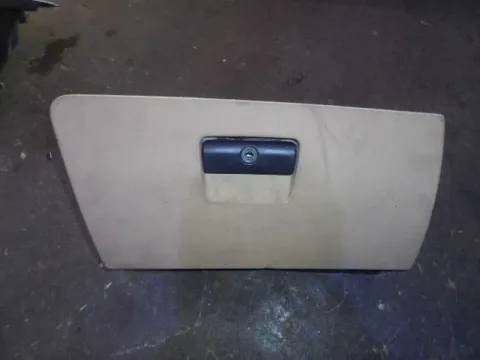 Ντουλαπάκι για BMW 3 Series (2005 - 2008) (E90-1-2-3) *Γ* Ντουλαπάκι για BMW 3 Series (2005 - 2008) (E90-1-2-3) *Γ*