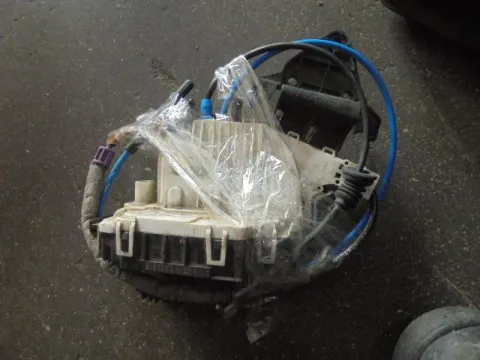 Ηλεκτρομαγνητική Κλειδαριά Πίσω Δεξιά 4pin για MERCEDES C - CLASS (2007 - 2011) (W204) , (2012 - 2014) (W204) Ηλεκτρομαγνητική Κλειδαριά Πίσω Δεξιά 4pin για MERCEDES C - CLASS (2007 - 2011) (W204) , (2012 - 2014) (W204)