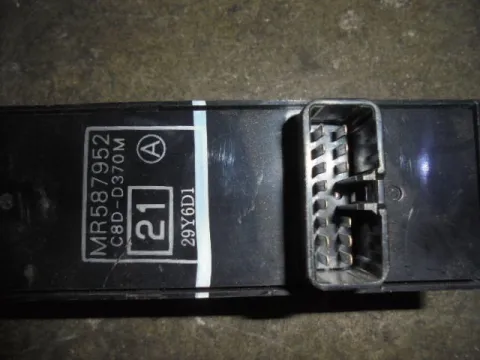 Διακόπτης Παραθύρων Κεντρικός Αριστερής 14pin για MITSUBISHI L200 (2006 - 2009) (KAOT) -  Διακόπτης Παραθύρων Κεντρικός Αριστερής 14pin για MITSUBISHI L200 (2006 - 2009) (KAOT) -