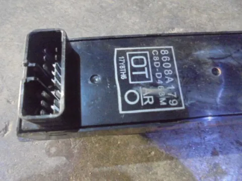 Διακόπτης Παραθύρων Κεντρικός Αριστερής 14pin για MITSUBISHI COLT (2008 - ) (JZ3) -  Διακόπτης Παραθύρων Κεντρικός Αριστερής 14pin για MITSUBISHI COLT (2008 - ) (JZ3) -