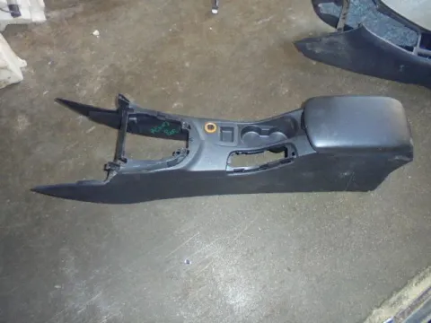 Υποβραχιόνιο(Τεμπέλης) για PEUGEOT 308 (2008 - 2011) *Γ* Υποβραχιόνιο(Τεμπέλης) για PEUGEOT 308 (2008 - 2011) *Γ*