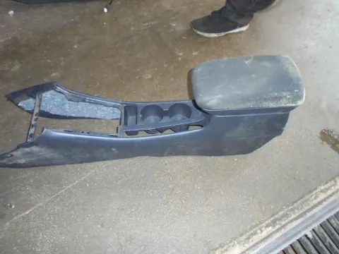 Υποβραχιόνιο(Τεμπέλης) για TOYOTA COROLLA (2002 - 2004) (E120) , (2004 - 2007) (E120) *Γ* Υποβραχιόνιο(Τεμπέλης) για TOYOTA COROLLA (2002 - 2004) (E120) , (2004 - 2007) (E120) *Γ*