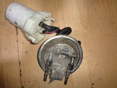 Αντλία Καυσίμου (Τρόμπα Βενζίνης) για CITROEN C3 (2006 - 2010) (FC) Αντλία Καυσίμου (Τρόμπα Βενζίνης) για CITROEN C3 (2006 - 2010) (FC)