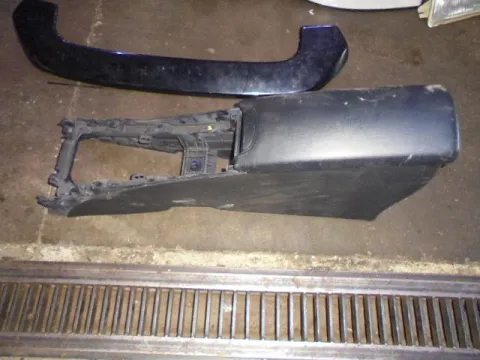 Υποβραχιόνιο(Τεμπέλης) για TOYOTA AVENSIS (2009 - 2012) (T270) *Γ* Υποβραχιόνιο(Τεμπέλης) για TOYOTA AVENSIS (2009 - 2012) (T270) *Γ*