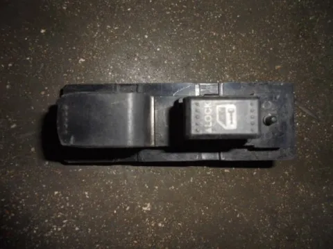 Διακόπτης Παραθύρων Κεντρικός Αριστερής 8Pin για SUZUKI ALTO (2009 - 2015) (GF) (FC31) Διακόπτης Παραθύρων Κεντρικός Αριστερής 8Pin για SUZUKI ALTO (2009 - 2015) (GF) (FC31)