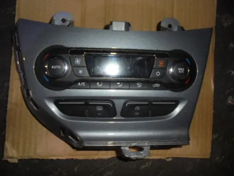 Χειριστήρια Καλοριφέρ Με Κλίμα (WI8A36115) για FORD FOCUS (2011 - 2014) () ΤΕΛΑΡΟ *1* Χειριστήρια Καλοριφέρ Με Κλίμα (WI8A36115) για FORD FOCUS (2011 - 2014) () ΤΕΛΑΡΟ *1*