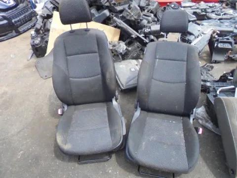 Καθίσματα Σετ Εμπρός Με Αερόσακους για HYUNDAI i30 (2007 - 2012) *Α* Καθίσματα Σετ Εμπρός Με Αερόσακους για HYUNDAI i30 (2007 - 2012) *Α*