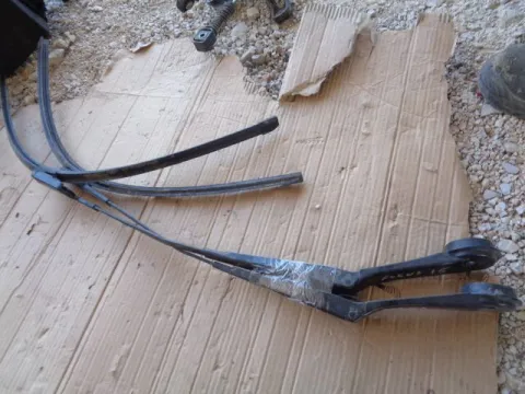 Μπράτσα Υαλοκαθαριστήρων για FORD FOCUS (2014 - ) *Δ* Μπράτσα Υαλοκαθαριστήρων για FORD FOCUS (2014 - ) *Δ*