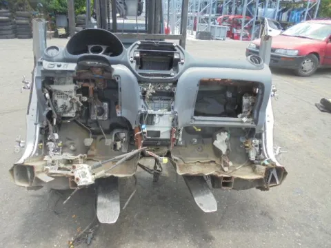 Τροπέτο Εμπρός Κουφάρι για TOYOTA RAV-4 (2000 - 2004) (XA20) *ΔΒ* Τροπέτο Εμπρός Κουφάρι για TOYOTA RAV-4 (2000 - 2004) (XA20) *ΔΒ*