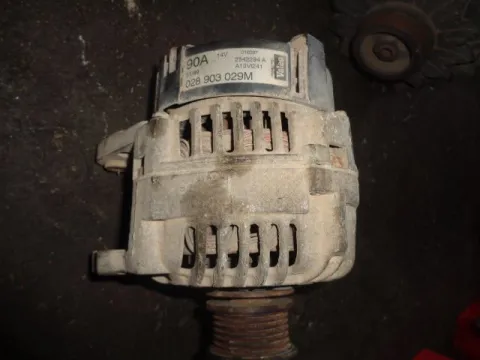 Δυναμό - Εναλλάκτης 028903029m για AUDI A4 (1999 - 2001) (8D) Δυναμό - Εναλλάκτης 028903029m για AUDI A4 (1999 - 2001) (8D)