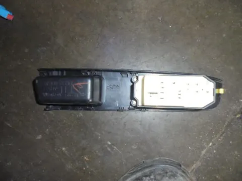 Διακόπτης Παραθύρων Κεντρικός Αριστερής 10Pin Διπλός για TOYOTA YARIS (2012 - 2014) ( ) , (2015 - 2017) -  Διακόπτης Παραθύρων Κεντρικός Αριστερής 10Pin Διπλός για TOYOTA YARIS (2012 - 2014) ( ) , (2015 - 2017) -