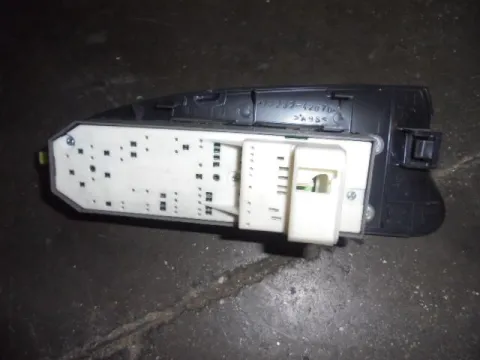 Διακόπτης Παραθύρων Κεντρικός Αριστερής 15Pin για TOYOTA RAV-4 (2006 - 2009) (XA30) , (2009 - 2011) (XA30) , (2011 - 2013) ( ) -  Διακόπτης Παραθύρων Κεντρικός Αριστερής 15Pin για TOYOTA RAV-4 (2006 - 2009) (XA30) , (2009 - 2011) (XA30) , (2011 - 2013) ( ) -