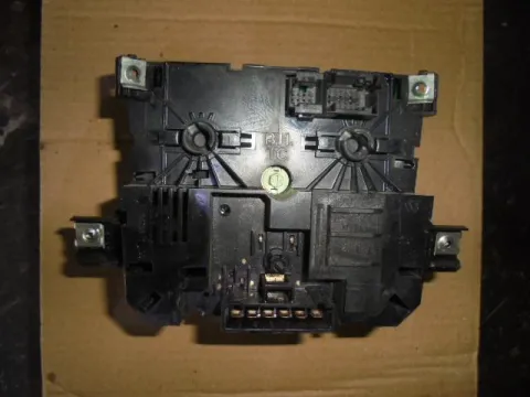 Χειριστήρια Καλοριφέρ (A6398301185KZ) για MERCEDES VITO (2004 - 2010) (W639) -  Χειριστήρια Καλοριφέρ (A6398301185KZ) για MERCEDES VITO (2004 - 2010) (W639) -