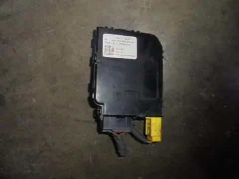 Εγκέφαλος Γωνίας Τιμονιού (Steering angle ECU) 1K0953549 για VW GOLF (2004 - 2008) Mk5 (1K1) , (2009 - 2013) Mk6 (5K1) Εγκέφαλος Γωνίας Τιμονιού (Steering angle ECU) 1K0953549 για VW GOLF (2004 - 2008) Mk5 (1K1) , (2009 - 2013) Mk6 (5K1)