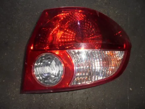 Φανάρι Πίσω Δεξί Ελαττωματικό για HYUNDAI GETZ (2002 - 2005) (TB)