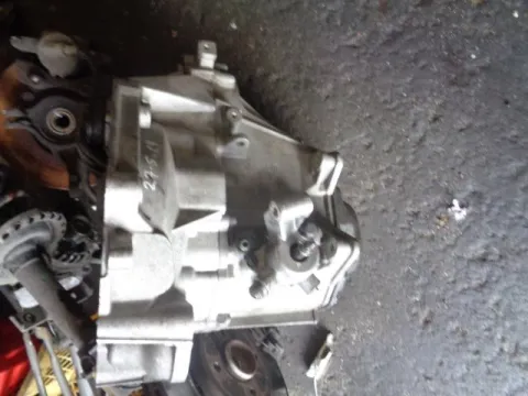 Κιβώτιο Ταχυτήτων (Σασμάν) Χειροκίνητο για VW GOLF (2004 - 2008) Mk5 (1K1) Κιβώτιο Ταχυτήτων (Σασμάν) Χειροκίνητο για VW GOLF (2004 - 2008) Mk5 (1K1)