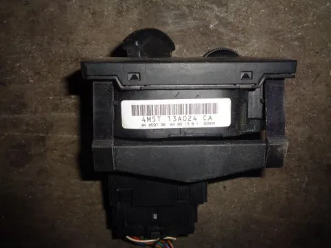 Διακόπτης Φώτων 13A024CA για FORD FOCUS (2008 - 2010) Mk2b (DA3 - C307) -  Διακόπτης Φώτων 13A024CA για FORD FOCUS (2008 - 2010) Mk2b (DA3 - C307) -