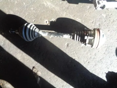 Ημιαξόνιο Εμπρός Αριστερό για VW GOLF (2004 - 2008) Mk5 (1K1) 1400 (CAVD) Petrol 160 TSI Ημιαξόνιο Εμπρός Αριστερό για VW GOLF (2004 - 2008) Mk5 (1K1) 1400 (CAVD) Petrol 160 TSI