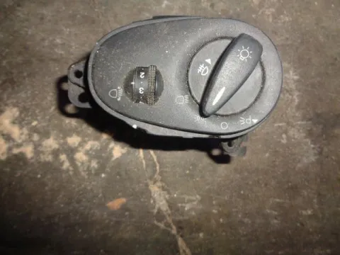 Διακόπτης Φώτων 98AG13A024 για FORD FOCUS (1998 - 2001) Mk1a Διακόπτης Φώτων 98AG13A024 για FORD FOCUS (1998 - 2001) Mk1a