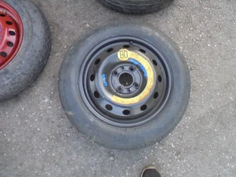 Ζαντολάστιχο ΡΕΖΕΡΒΑ 135/80/B14 * για FIAT PUNTO (1999 - 2003) (188) *Δ* Ζαντολάστιχο ΡΕΖΕΡΒΑ 135/80/B14 * για FIAT PUNTO (1999 - 2003) (188) *Δ*