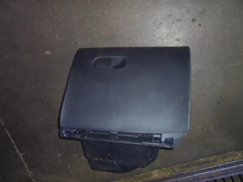 Ντουλαπάκι για CITROEN C3 (2017 - ) *Γ* Ντουλαπάκι για CITROEN C3 (2017 - ) *Γ*