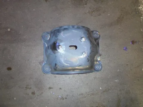 Βάση Ρεζέρβας για TOYOTA RAV-4 (2000 - 2004) (XA20) Βάση Ρεζέρβας για TOYOTA RAV-4 (2000 - 2004) (XA20)