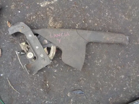 Καστάνια Χειροφρένου για LANCIA Y (2001 - 2003) (840A) *ΔΒ* Καστάνια Χειροφρένου για LANCIA Y (2001 - 2003) (840A) *ΔΒ*