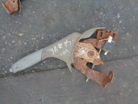 Καστάνια Χειροφρένου για TOYOTA YARIS (1999 - 2002) (XP10) *ΔΒ* Καστάνια Χειροφρένου για TOYOTA YARIS (1999 - 2002) (XP10) *ΔΒ*