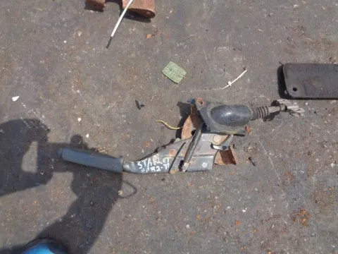 Καστάνια Χειροφρένου για TOYOTA STARLET (1990 - 1995) (EP80-2) *ΔΒ* Καστάνια Χειροφρένου για TOYOTA STARLET (1990 - 1995) (EP80-2) *ΔΒ*