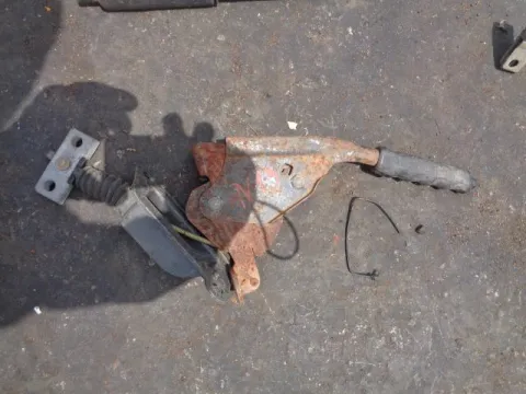 Καστάνια Χειροφρένου για NISSAN SUNNY (1987 - 1989) (N13) *ΔΒ* Καστάνια Χειροφρένου για NISSAN SUNNY (1987 - 1989) (N13) *ΔΒ*