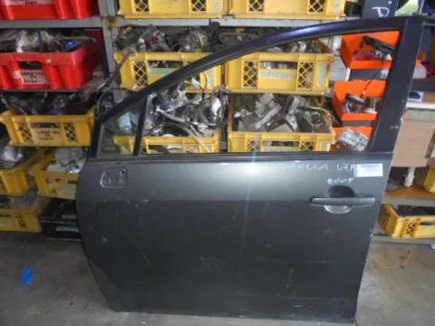 Πόρτα Εμπρός Αριστερή για TOYOTA COROLLA VERSO (2004 -2008) (R10) Πόρτα Εμπρός Αριστερή για TOYOTA COROLLA VERSO (2004 -2008) (R10)