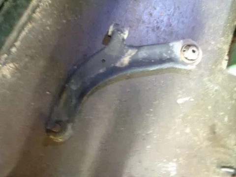 Ψαλίδι Εμπρός Αριστερό για NISSAN MICRA (2003 - 2005) (K12)