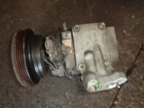 Συμπιεστής A-C (Κομπρέσορας) AFC134A για TOYOTA AVENSIS (1997 - 2000) (T220) Συμπιεστής A-C (Κομπρέσορας) AFC134A για TOYOTA AVENSIS (1997 - 2000) (T220)