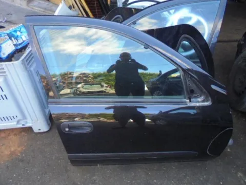 Πόρτα Εμπρός Δεξιά (Λίγο Χτυπημένη) για NISSAN ALMERA (2000 - 2002) (N16) *Ε* Πόρτα Εμπρός Δεξιά (Λίγο Χτυπημένη) για NISSAN ALMERA (2000 - 2002) (N16) *Ε*
