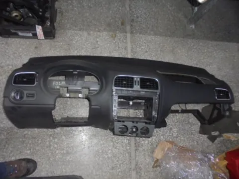 Ταμπλό (Σκέτο) για VW POLO (2009 - 2014) (6R) *Γ* Ταμπλό (Σκέτο) για VW POLO (2009 - 2014) (6R) *Γ*
