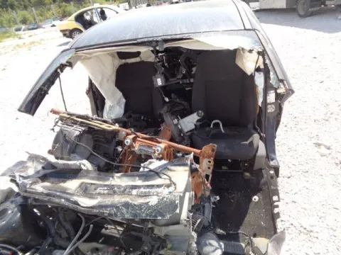 Τροπέτο Αμάξι Κουφάρι για FORD FOCUS (2014 - ) *ΔΒ* -  Τροπέτο Αμάξι Κουφάρι για FORD FOCUS (2014 - ) *ΔΒ* -