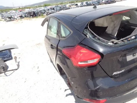Τροπέτο Αμάξι Κουφάρι για FORD FOCUS (2014 - ) *ΔΒ* -  Τροπέτο Αμάξι Κουφάρι για FORD FOCUS (2014 - ) *ΔΒ* -