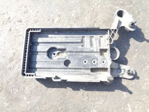 Βάση Μπαταρίας για VW GOLF (2013 - ) Mk7 (5G) *Δ* Βάση Μπαταρίας για VW GOLF (2013 - ) Mk7 (5G) *Δ*