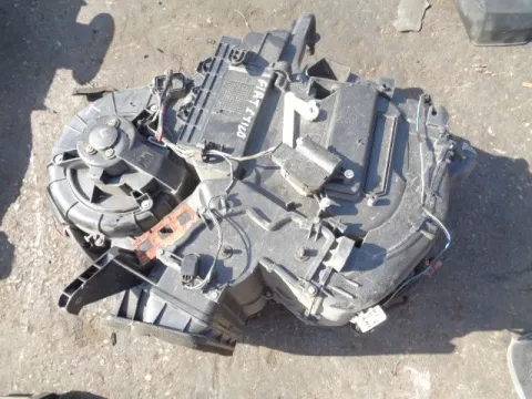 Ψύκτης (Εβαπορέτα) με Μοτέρ Καλοριφέρ για FIAT STILO (2001 - 2006) (192) *Δ* Ψύκτης (Εβαπορέτα) με Μοτέρ Καλοριφέρ για FIAT STILO (2001 - 2006) (192) *Δ*